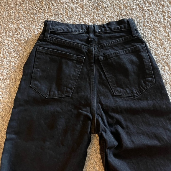 Abercrombie & Fitch Curve Love Ultra High Rise 90s Straight Jean - Picture 7 of 7